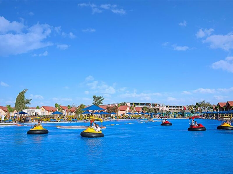 Pickalbatros Water Valley Resort Neverland