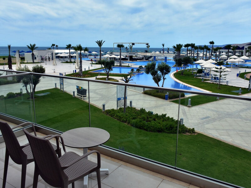 Pickalbatros White Beach