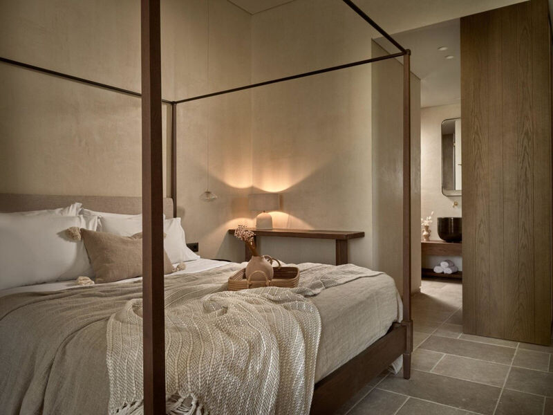 Pierros Verde Private Suites