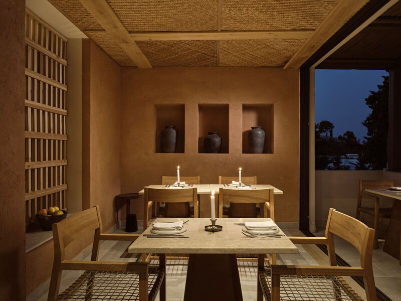 Pierros Verde Private Suites