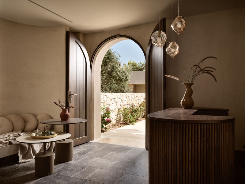 Pierros Verde Private Suites