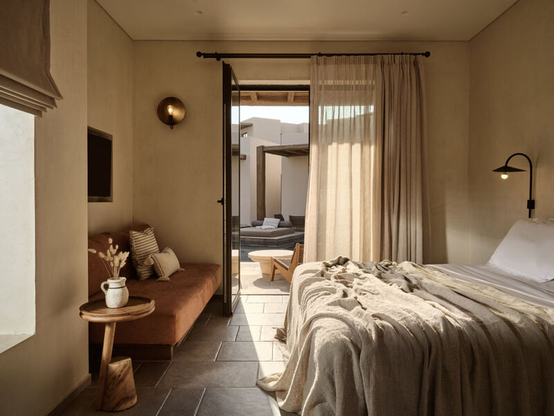 Pierros Verde Private Suites