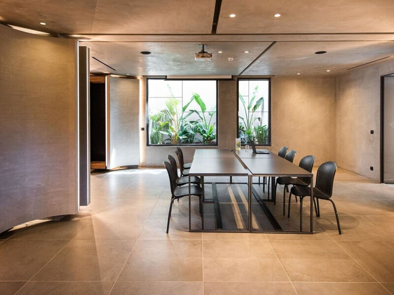 Pilot Amphora Boutique