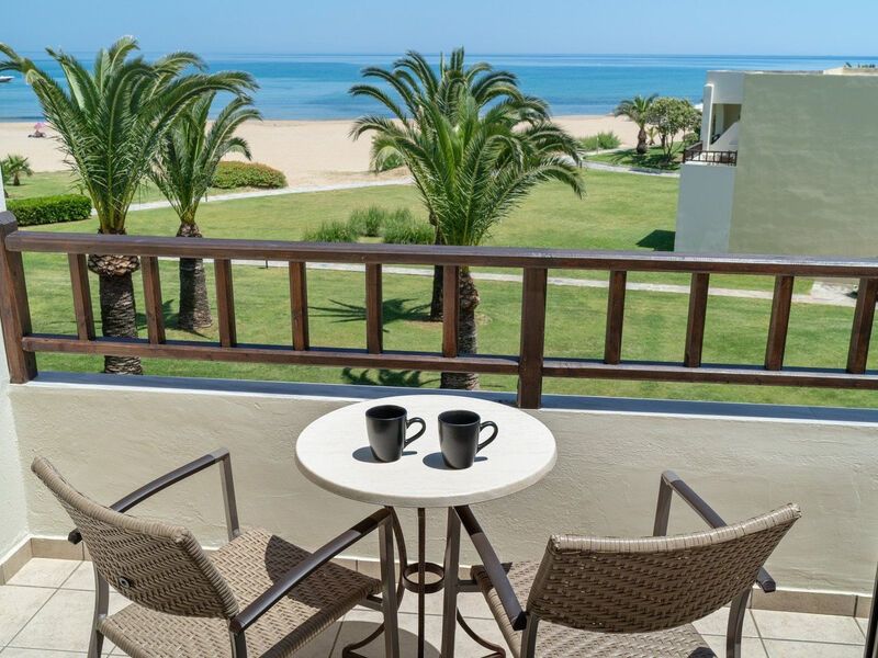 Pilot Beach Resort