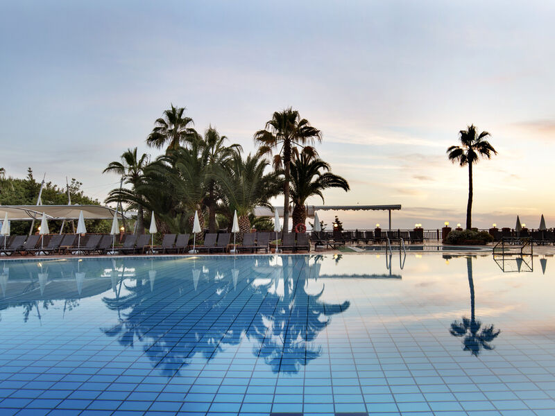 Pine Bay Holiday Resort