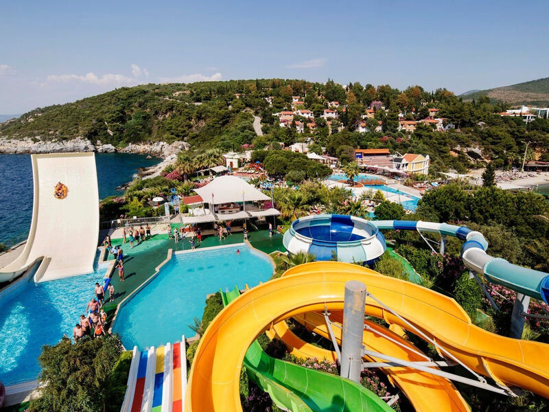 Pine Bay Holiday Resort