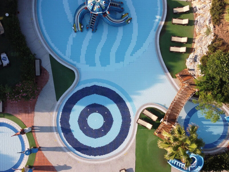 Pine Bay Holiday Resort