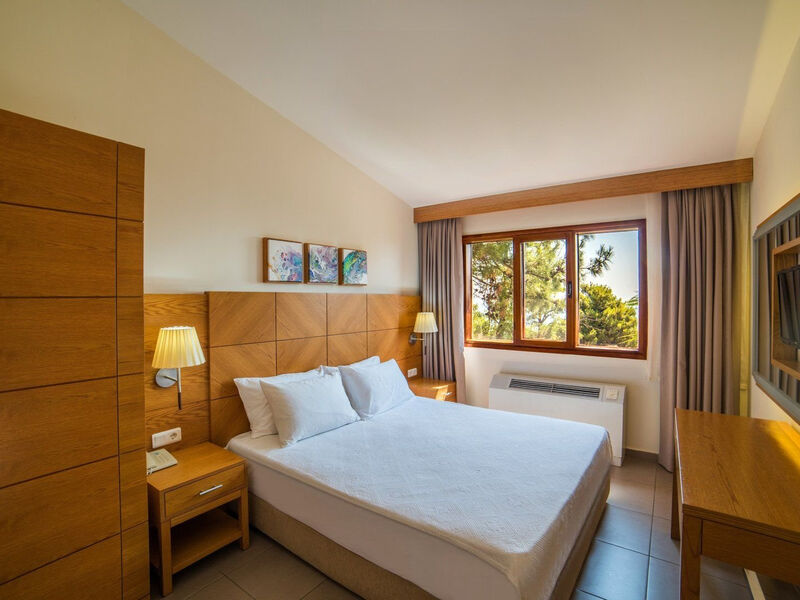 Pine Bay Holiday Resort