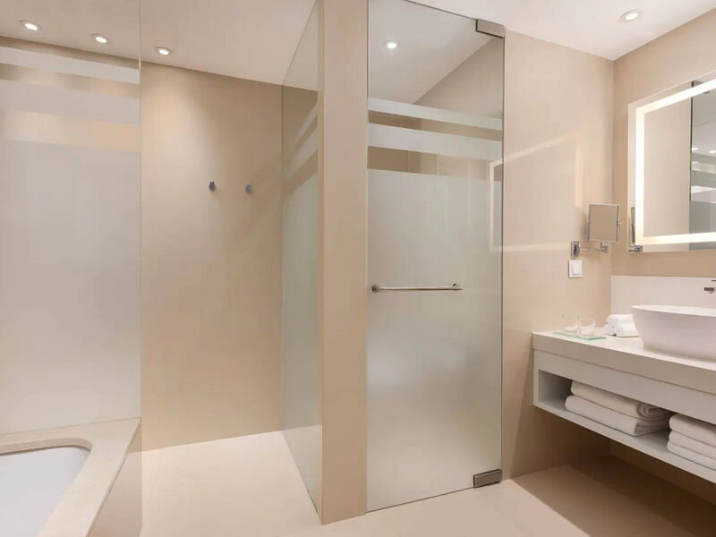 Pine Cliffs Hotel, A Luxury Collection Resort