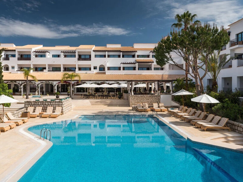 Pine Cliffs Hotel, A Luxury Collection Resort