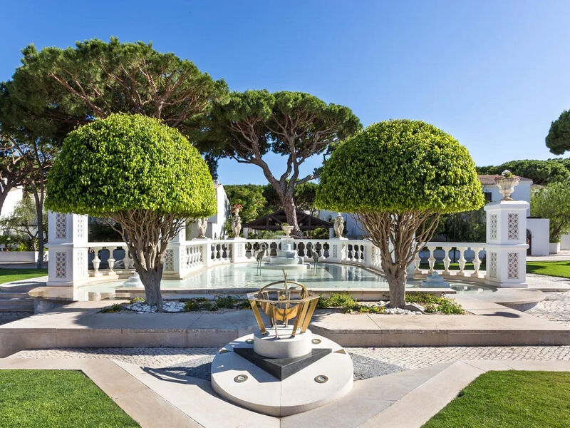 Pine Cliffs Hotel, A Luxury Collection Resort