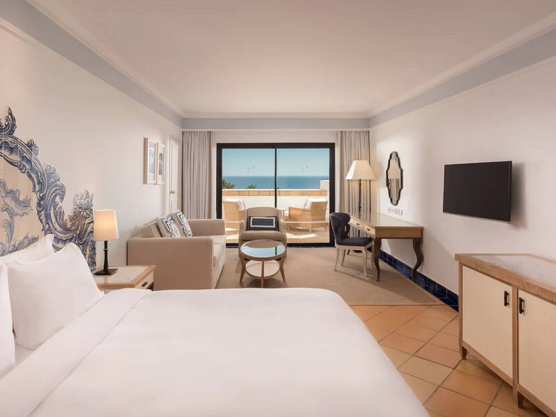 Pine Cliffs Hotel, A Luxury Collection Resort