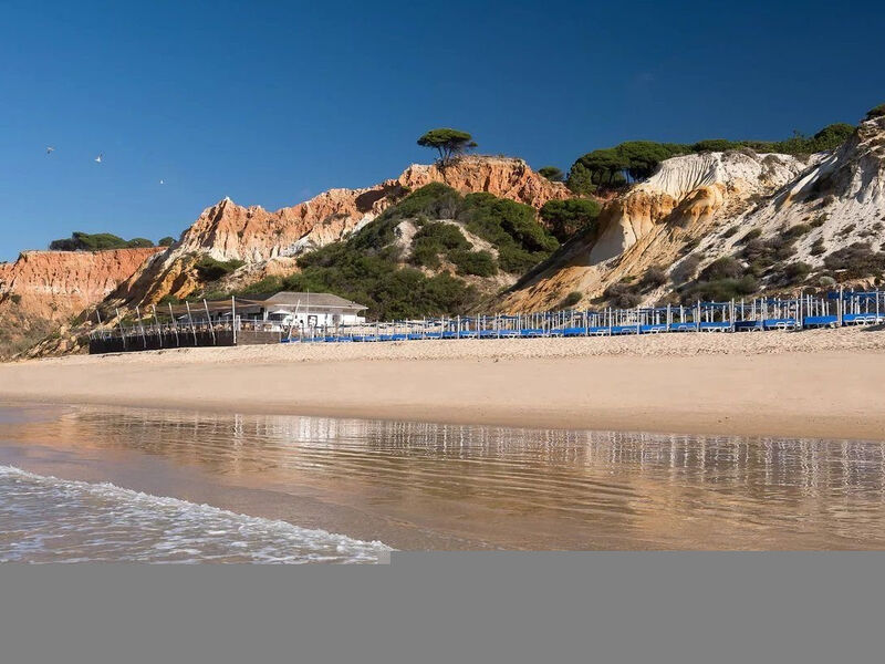 Pine Cliffs Hotel, A Luxury Collection Resort