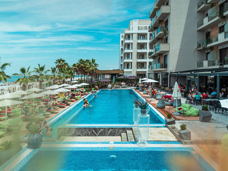 Pinea Resort & Spa