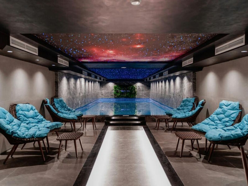 Pinea Resort & Spa