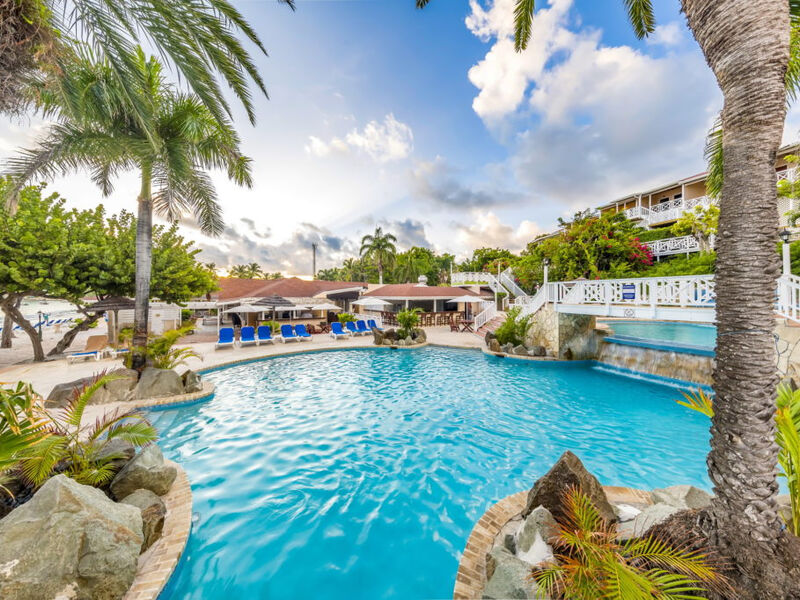 Pineapple Beach Club (Adults Only)