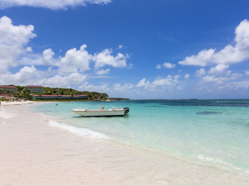Pineapple Beach Club (Adults Only)