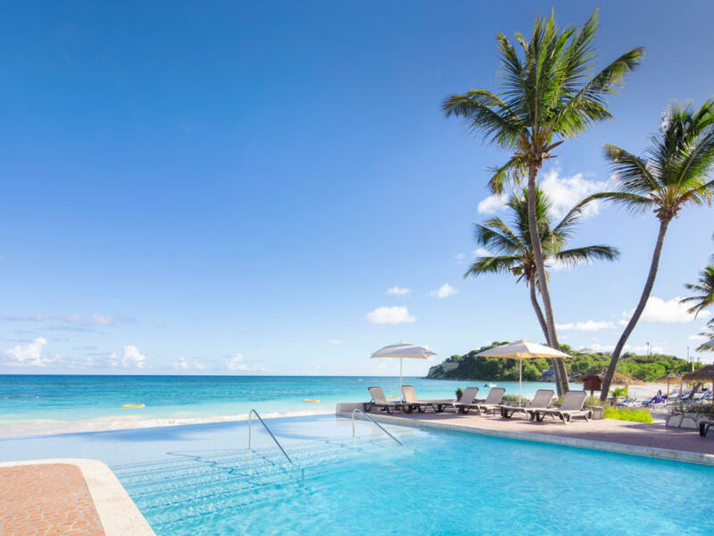 Pineapple Beach Club (Adults Only)