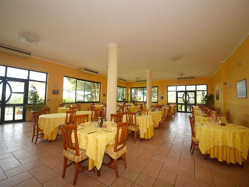 Villaggio Pineta Petto Bianco