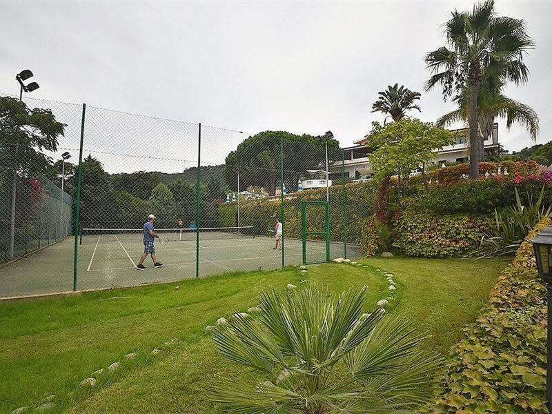 Villaggio Pineta Petto Bianco