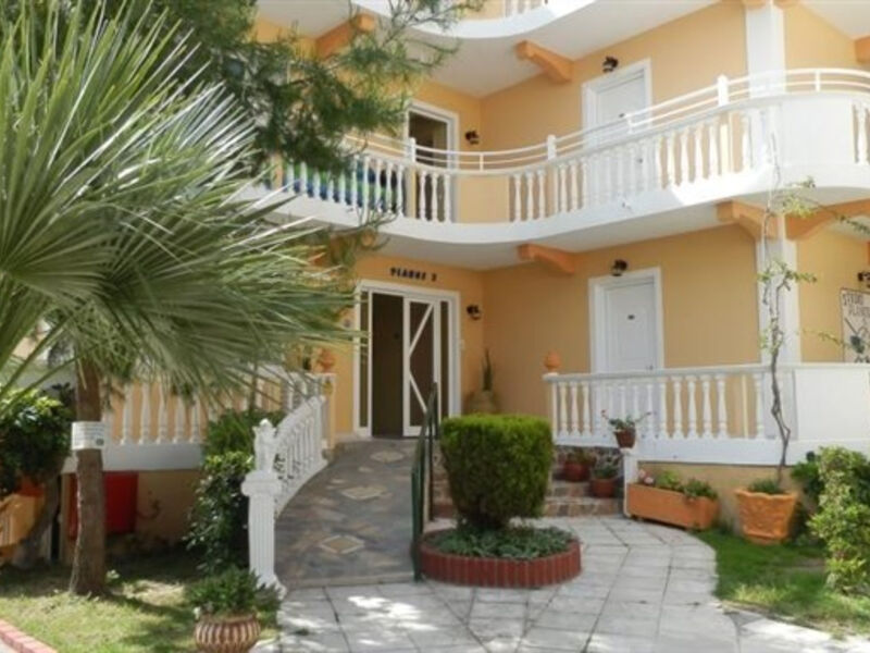 Planos Beach