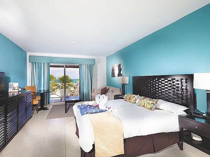 Playa Blanca Beach Resort
