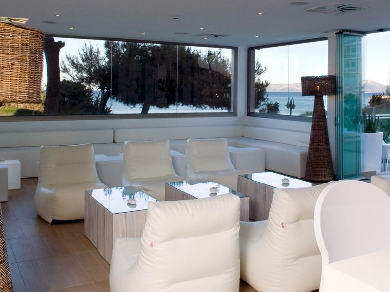 Playa Esperanza Suites