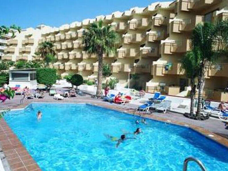 Playa Olid Suites & Apartmány