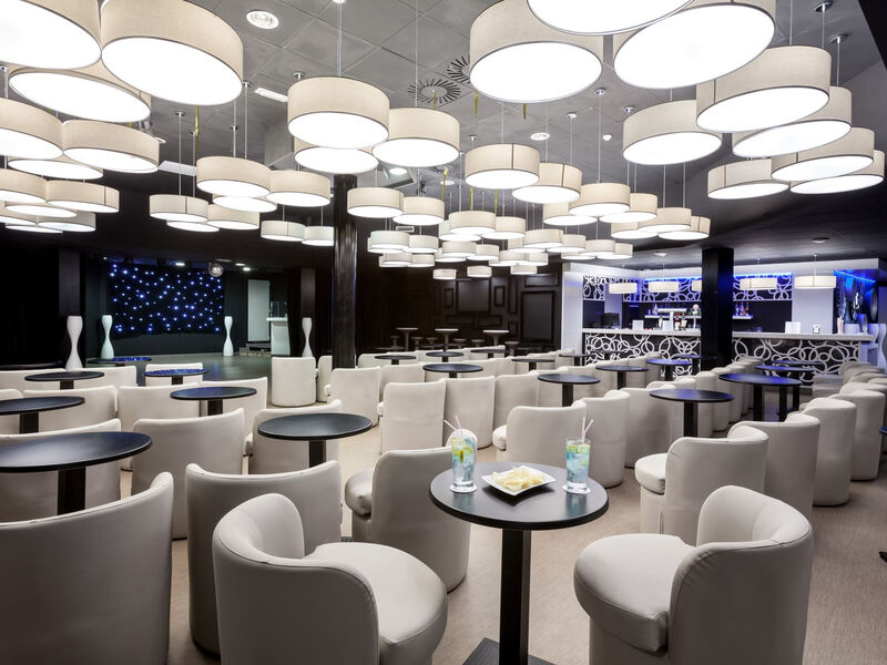 Playaolid Suites And Apartments