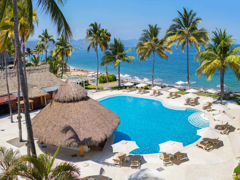 Plaza Pelicanos Club Beach Resort