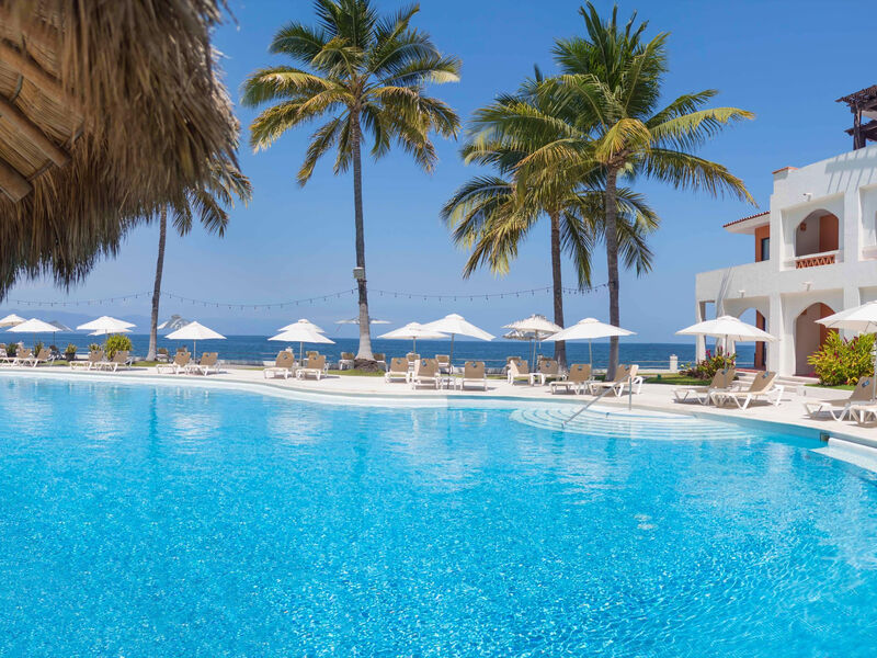 Plaza Pelicanos Club Beach Resort