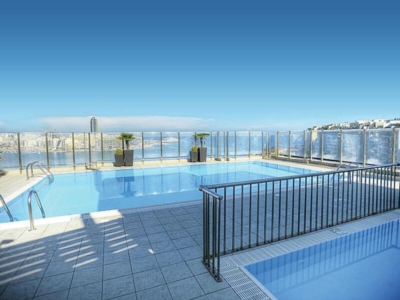 The Plaza Regency Hotel & Apartments