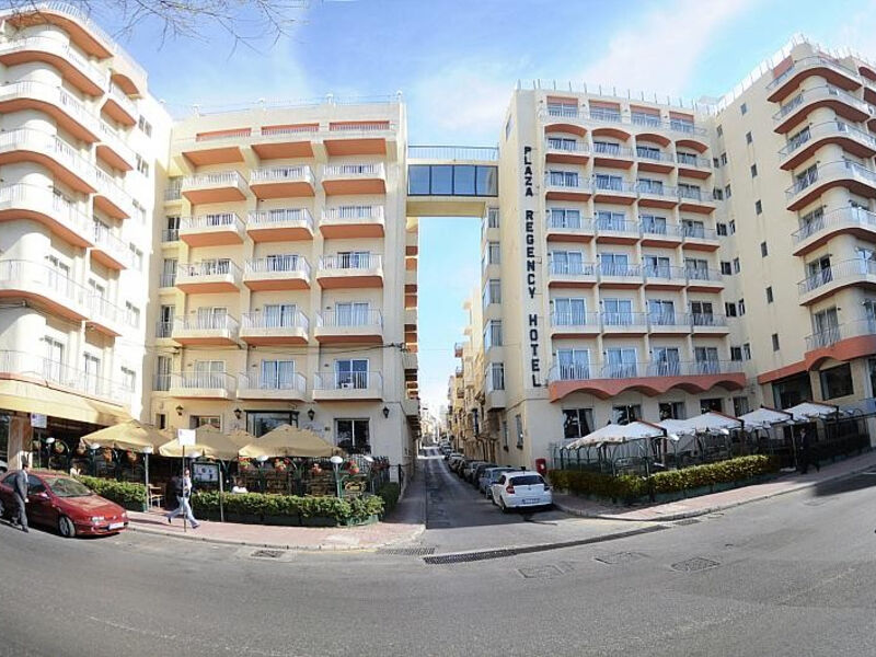 The Plaza Regency Hotel & Apartments