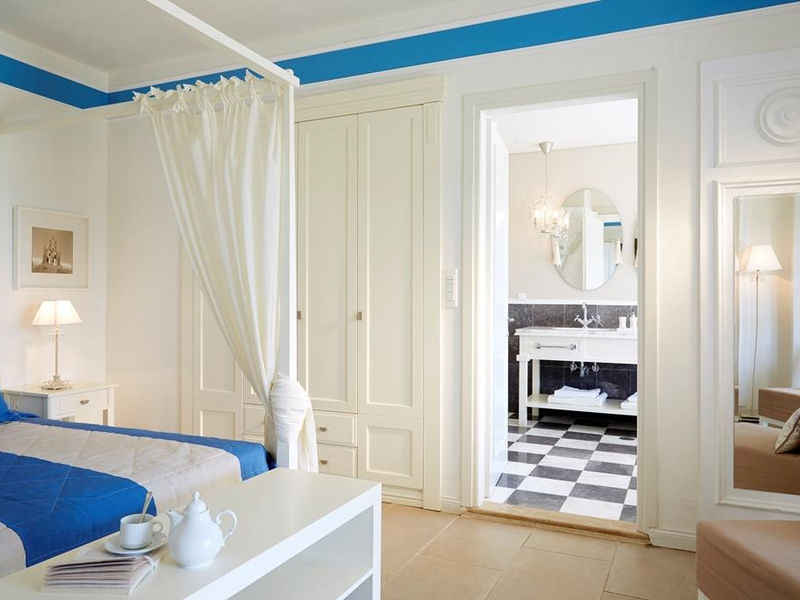 Pleiades Luxurious Villas