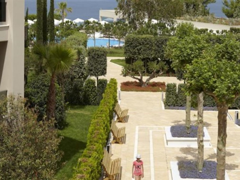 Pomegranate Wellness Spa
