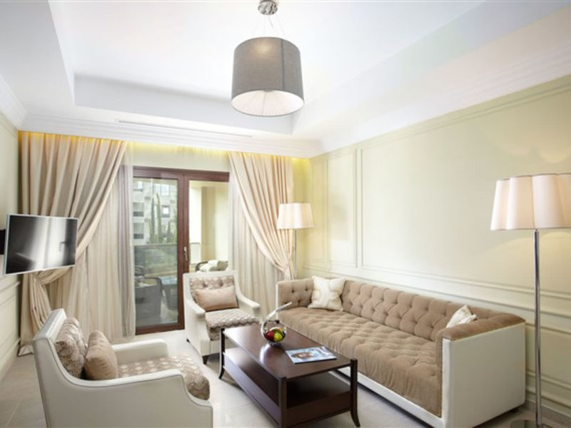 Pomegranate Wellness Spa