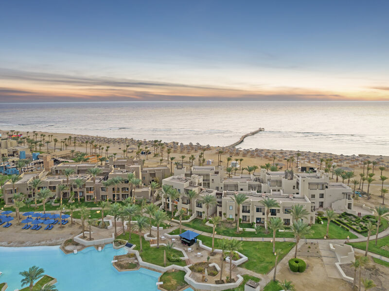 PickAlbatros Oasis Port Ghalib