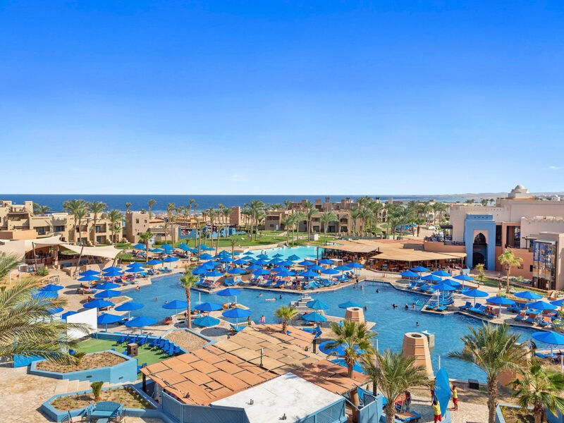 PickAlbatros Oasis Port Ghalib