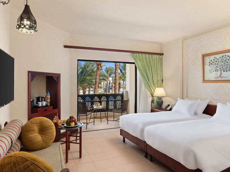 PickAlbatros Oasis Port Ghalib