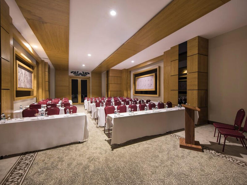 Port Nature Luxury Resort Hotel & Spa