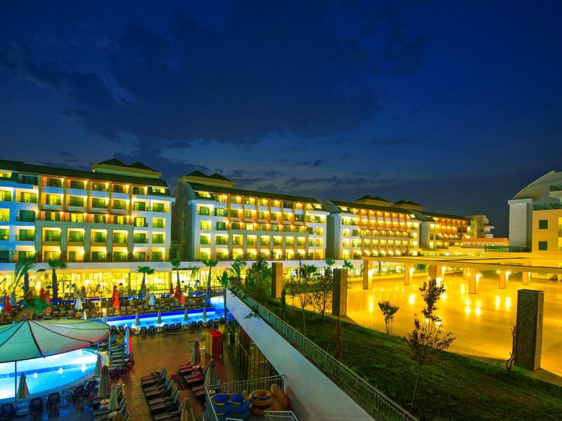 Port Nature Luxury Resort Hotel & Spa