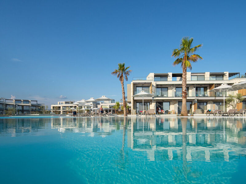 Portes Lithos Luxury Resort