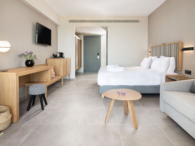 Portes Lithos Luxury Resort