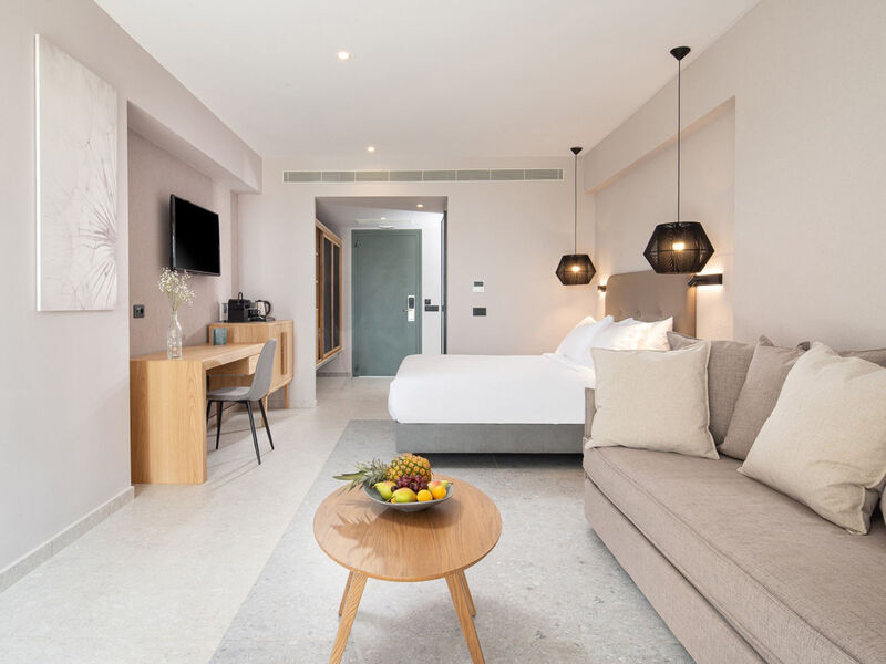 Portes Lithos Luxury Resort