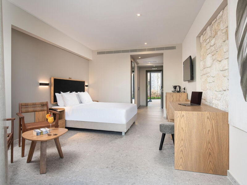 Portes Lithos Luxury Resort