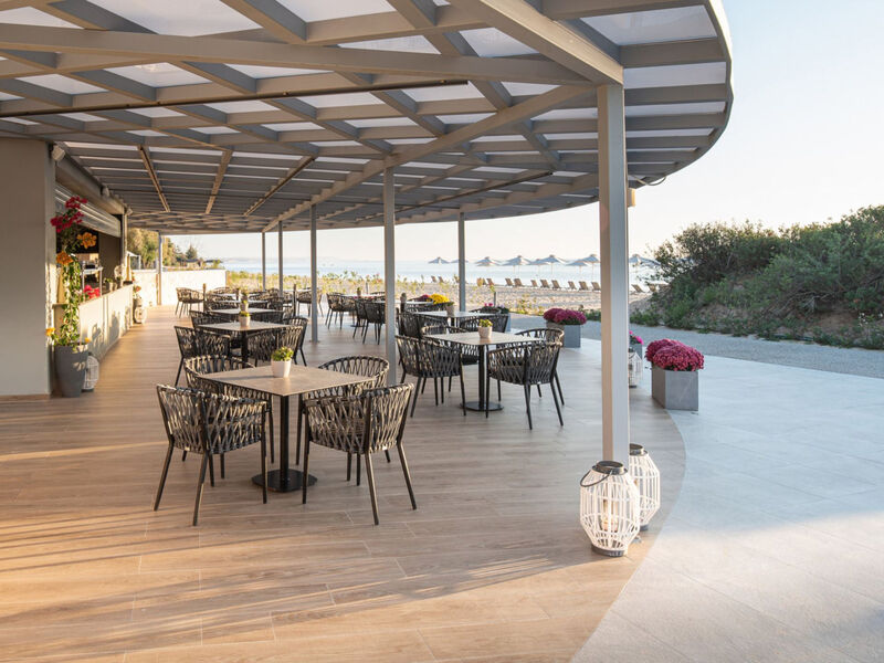 Portes Lithos Luxury Resort