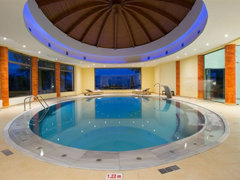 Porto Galini Seaside Resort & Spa