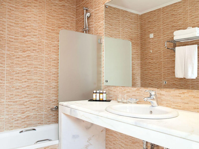 Porto Galini Seaside Resort & Spa