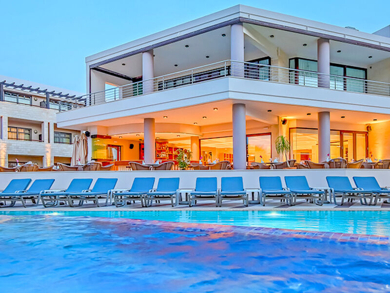 Porto Platanias Beach Resort & Spa
