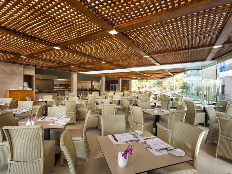 Porto Platanias Village Resort
